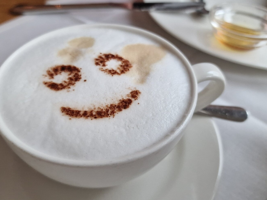 Hotel Hirschen Horn主图