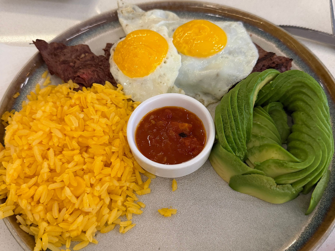 基多机场假日酒店主图