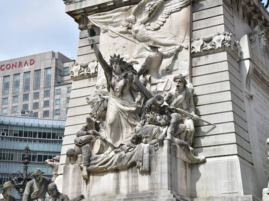 Monument Circle-印第安纳波利斯必去景点