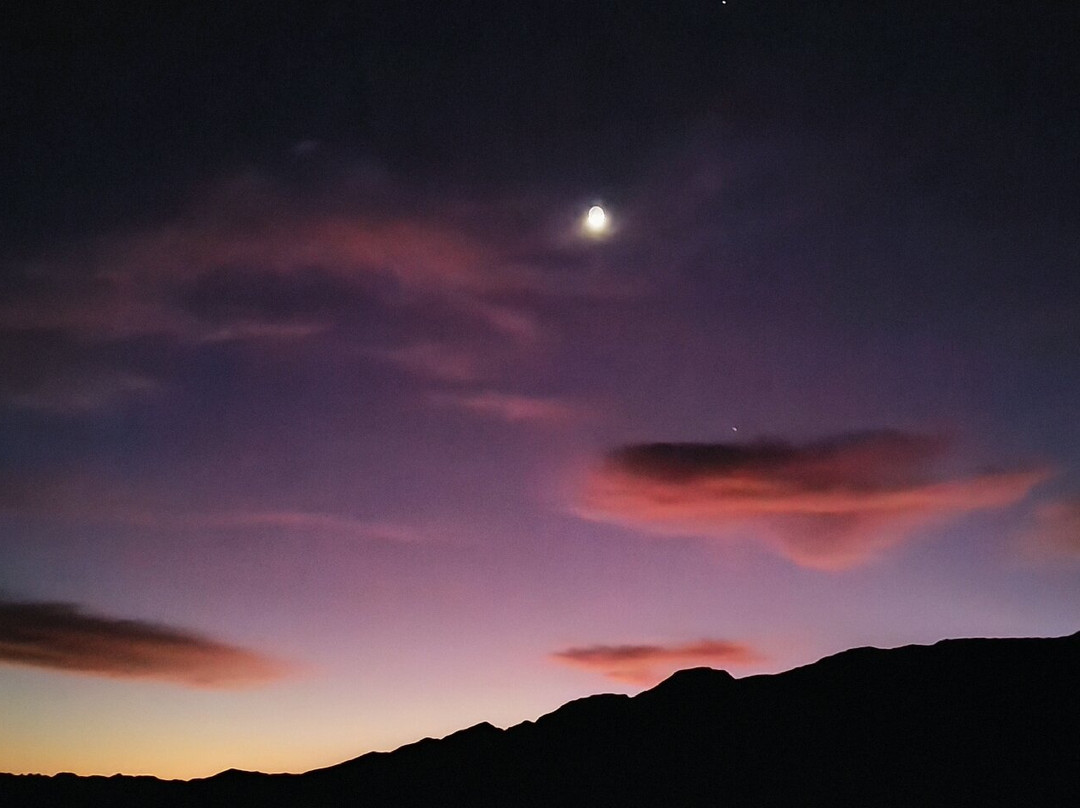 Barkhan Dune Retreat主图