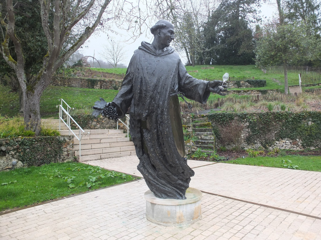 Abbaye Saint-Pierre d'Hautvillers-Hautvillers必去景点
