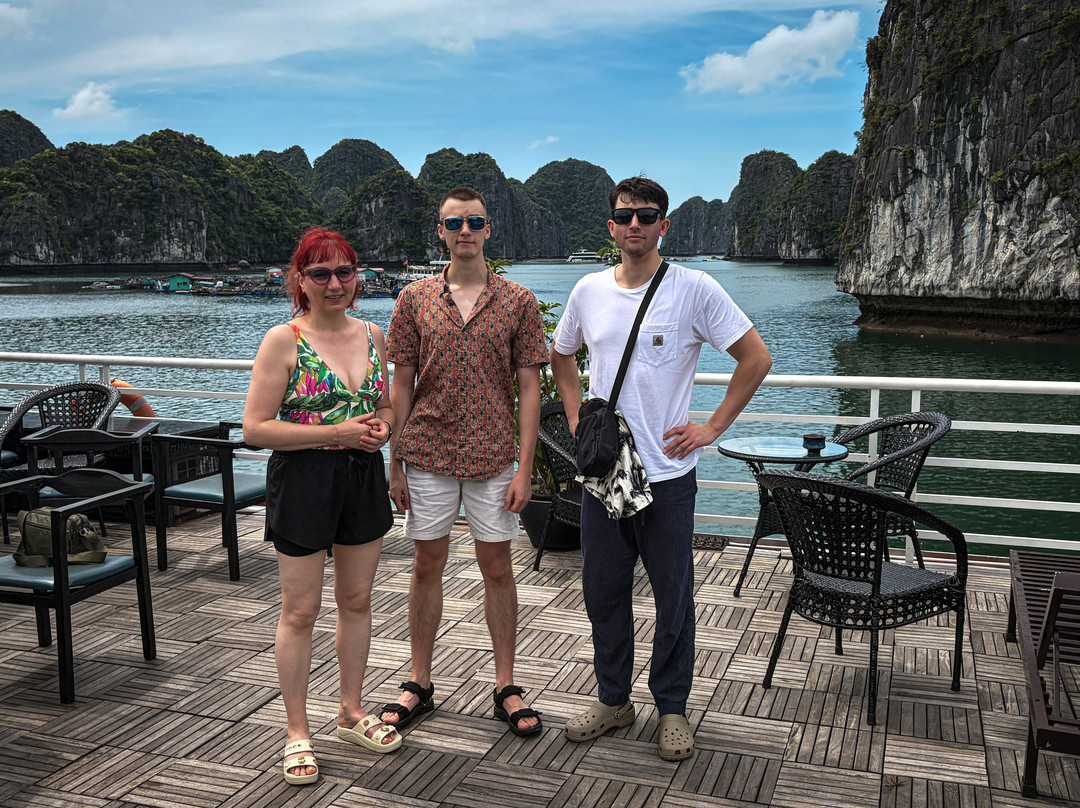 Cat Ba Green Trail Travel-Cat Ba Town必去景点