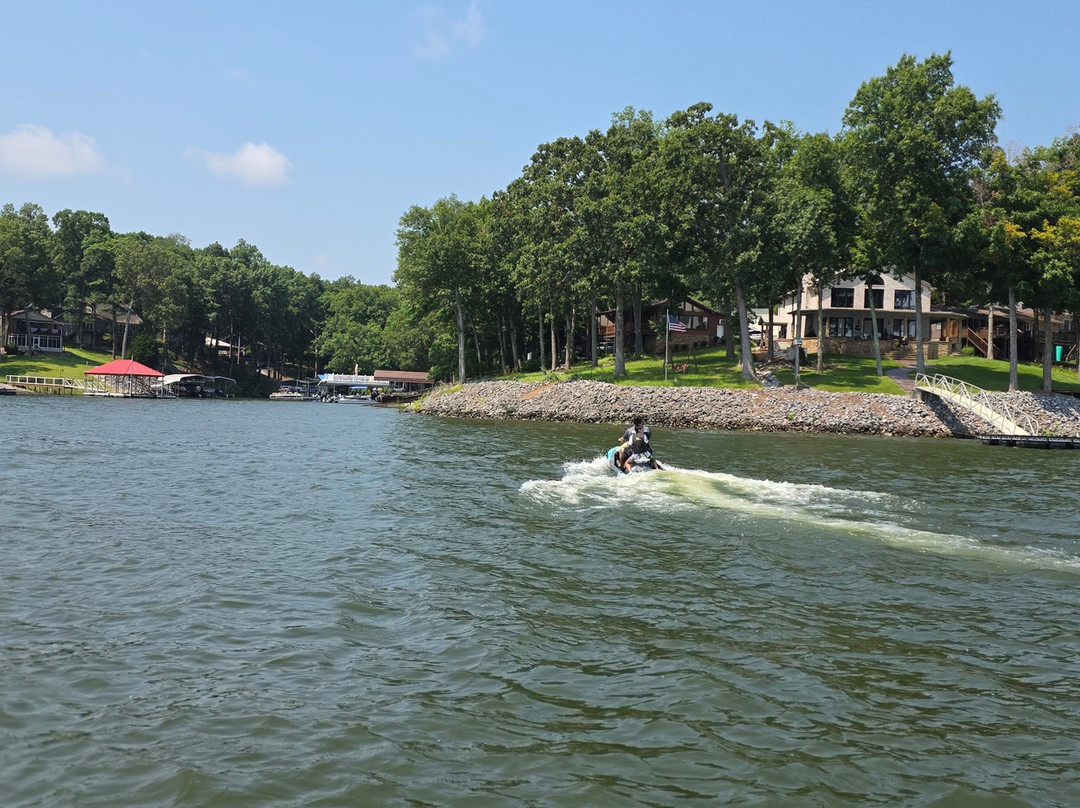 Lake Legend Boat And Pontoon Rental-Grand Rivers必去景点