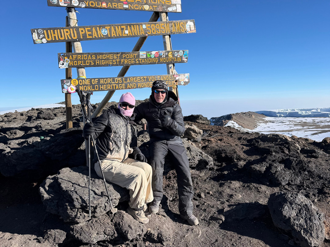 Trekking Hero - Kilimanjaro Day Hike-乞力马扎罗山国家公园必去景点