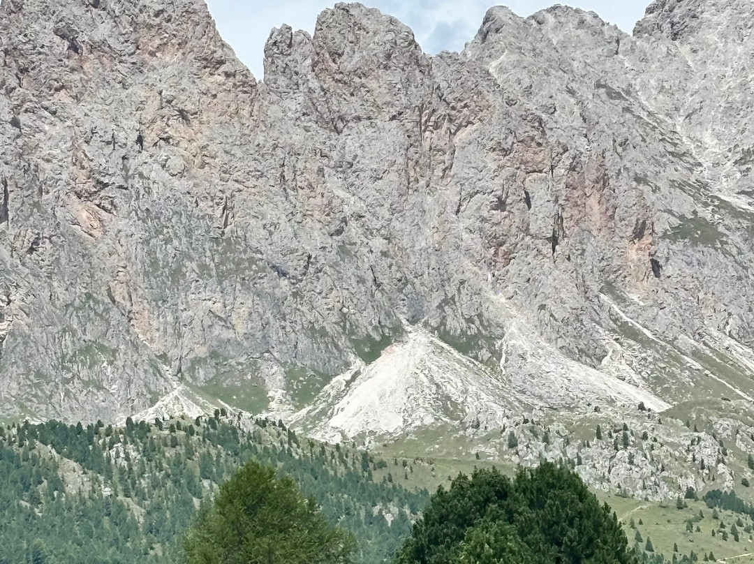 Col Raiser-Santa Cristina Valgardena必去景点