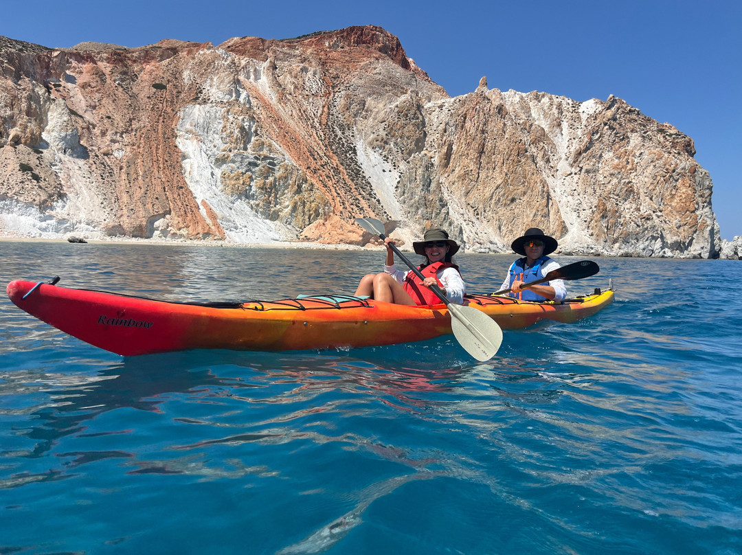 Sea Kayak Milos-米洛斯岛必去景点