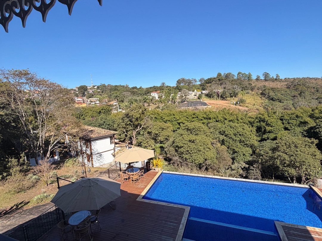 朝迪米那思旅馆主图