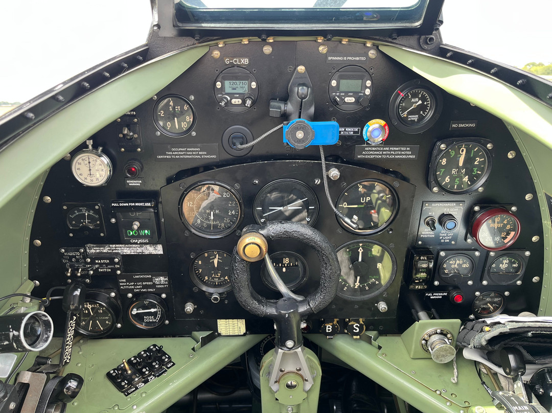 Spitfires.com "The Spitfire Academy"-奇切斯特必去景点