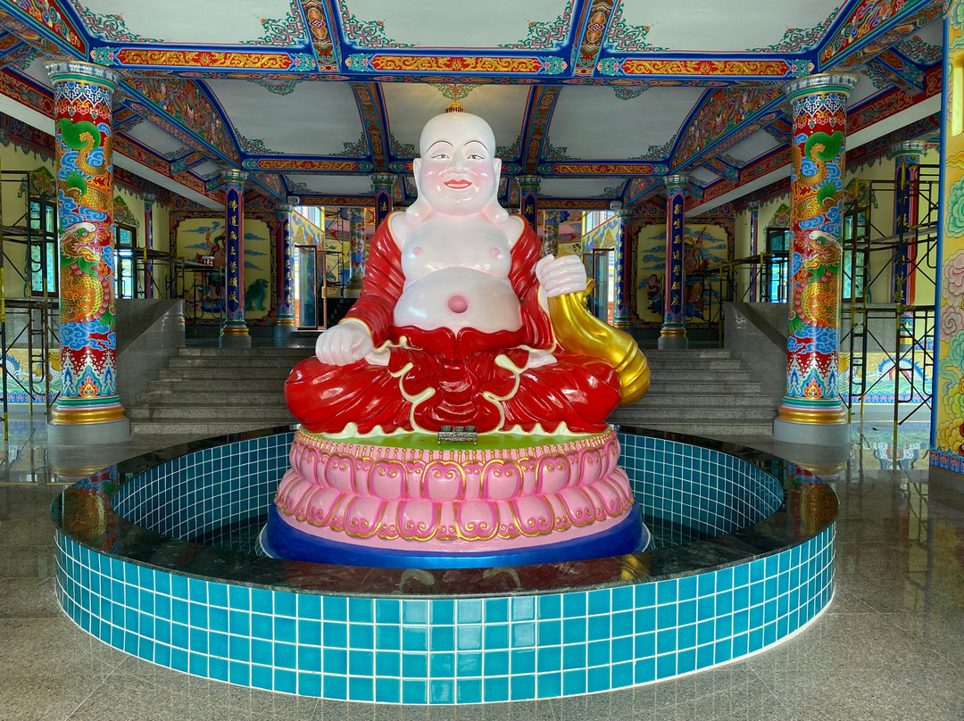 Wat Mahathat Wachiramongkol-奥律必去景点