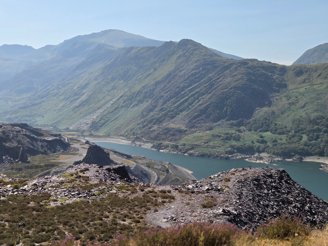 Welsh Dragon Tours-卡那封必去景点