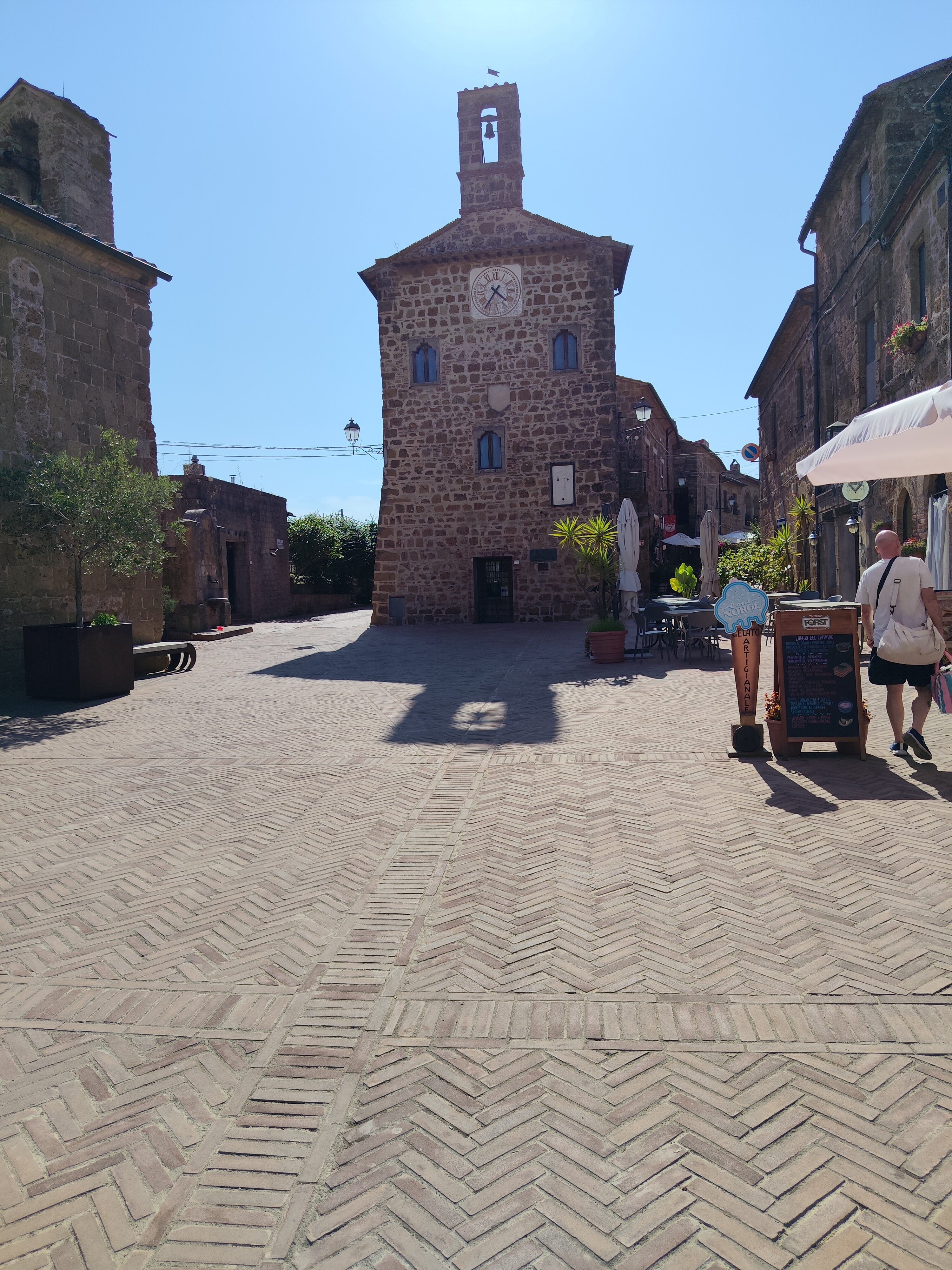 Notti Etrusche a Sovana-旅行者
