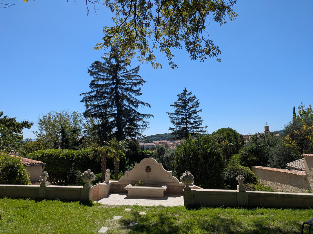 Le Paraïs, Maison de Jean Giono-马诺斯克必去景点