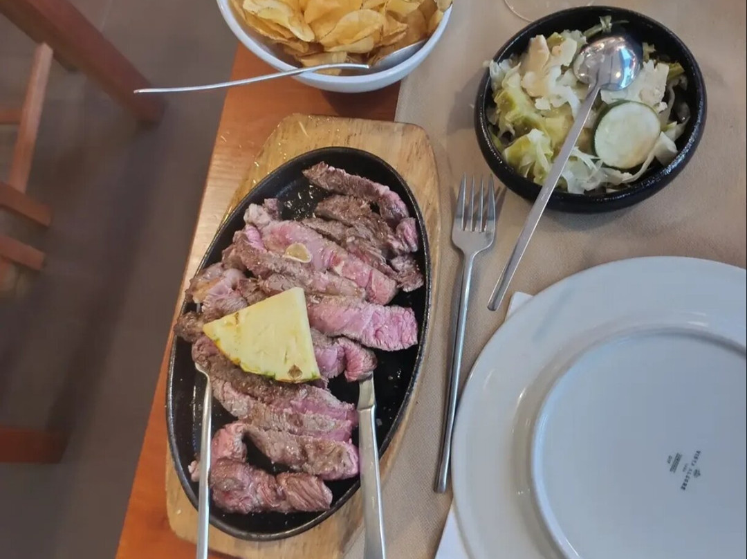 Salitra Restaurant