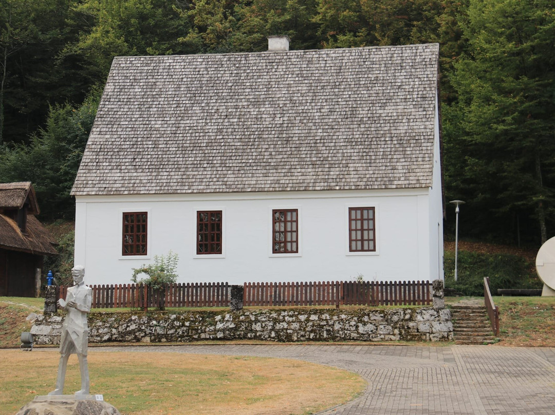 Memorial Center of Nikola Tesla-Smiljan必去景点