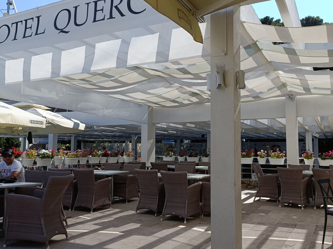 Hotel Quercus主图