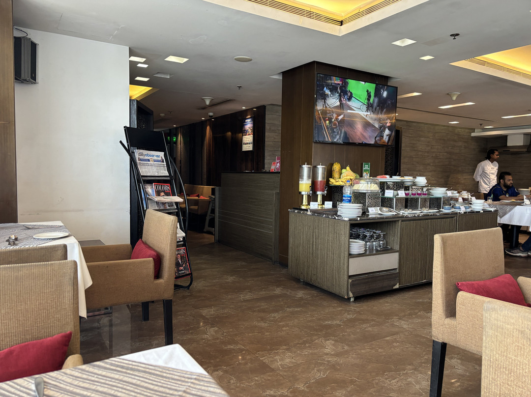 贝斯特韦斯特优质枫叶酒店主图