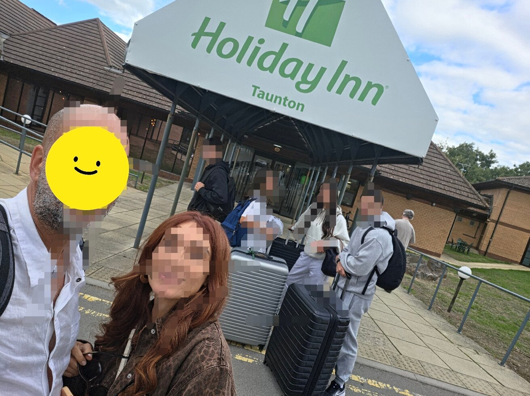 Holiday Inn 陶顿M5，JCT.25主图