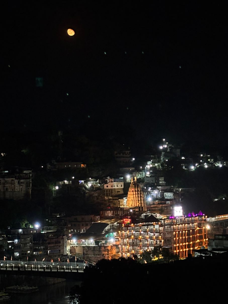 MPT Temple View, Omkareshwar-旅行者