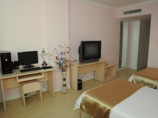 元天快乐时尚酒店主图