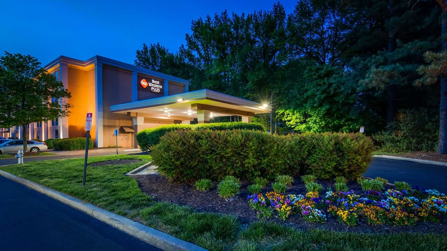 Best Western Plus Richmond Airport Hotel-官方