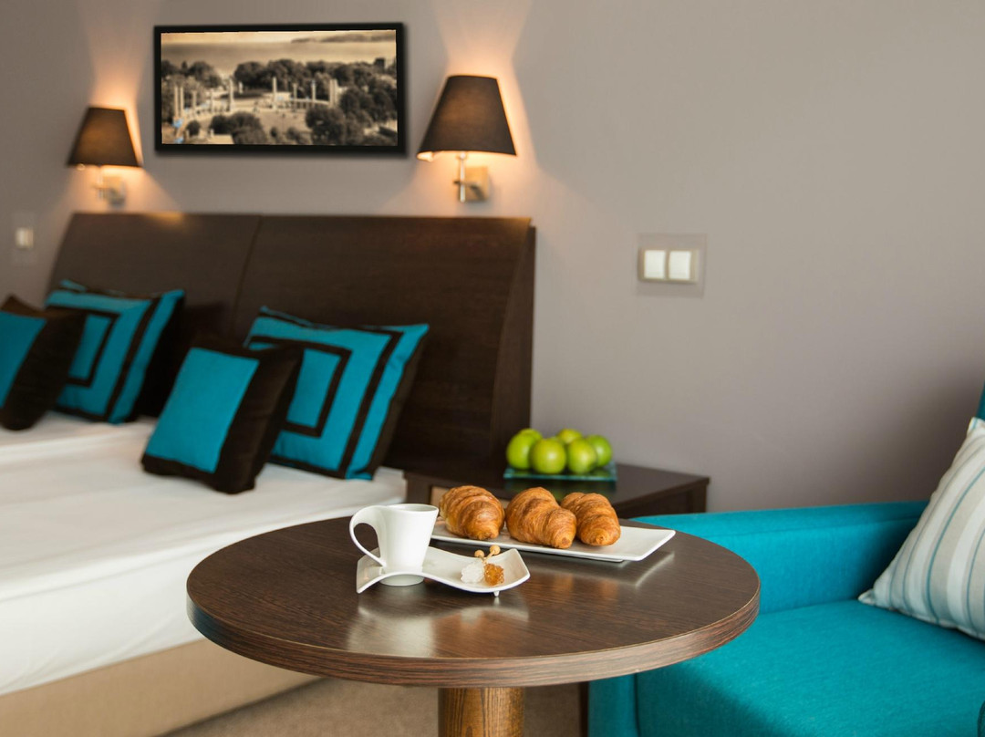 阿斯特拉酒店 & 赌场