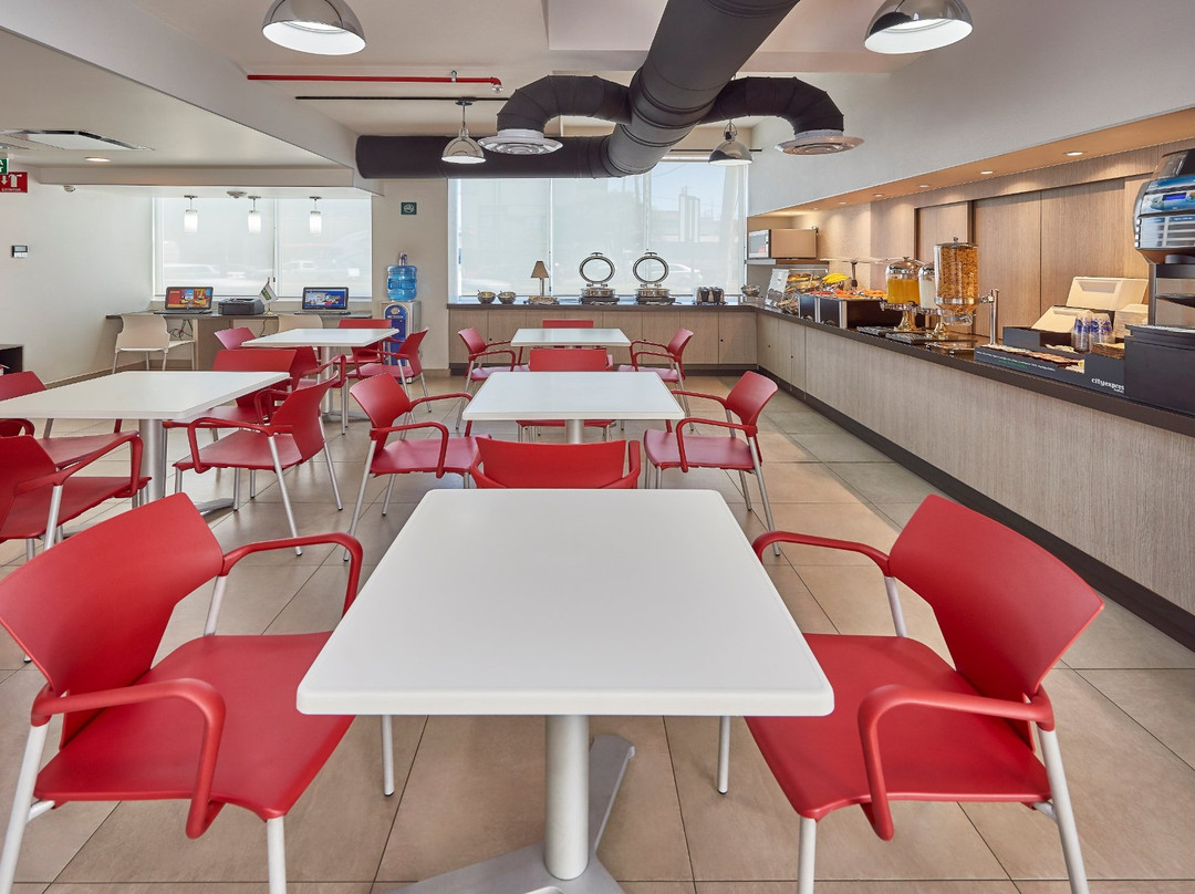 City Express Junior By Marriott Toluca Zona Industrial主图