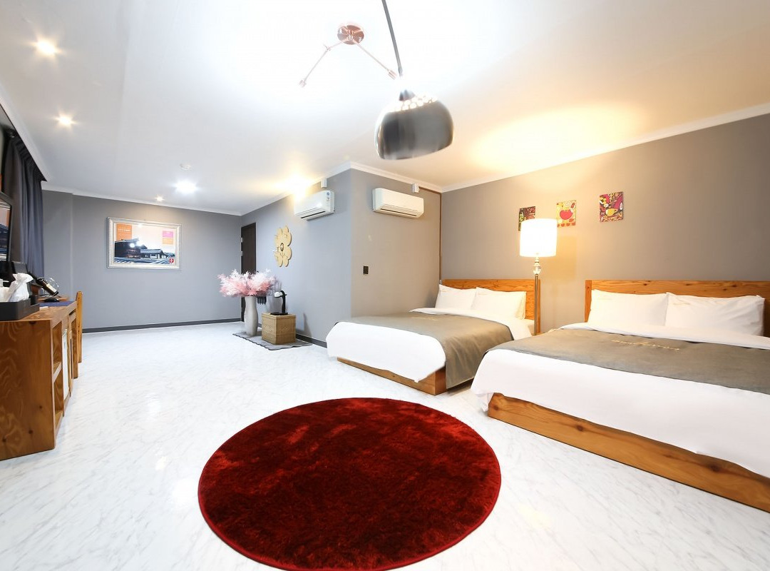 Gung Hotel
