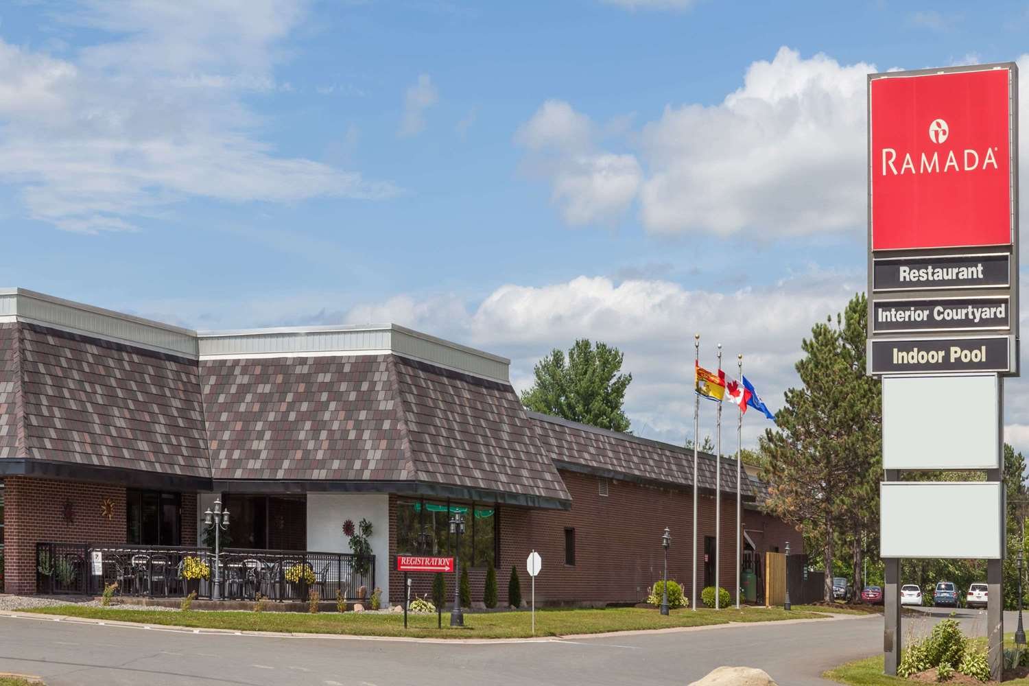Ramada by Wyndham Fredericton-官方