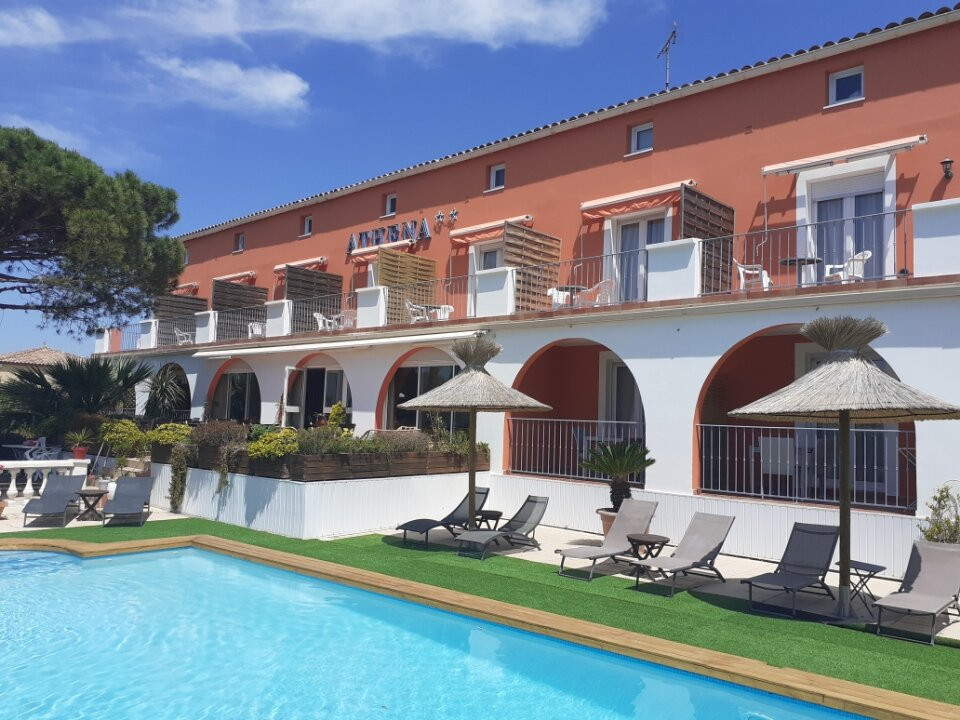 Hotel Athena