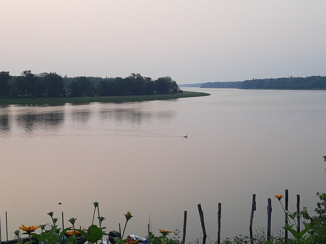 Royal Dutchman Resort & Motel