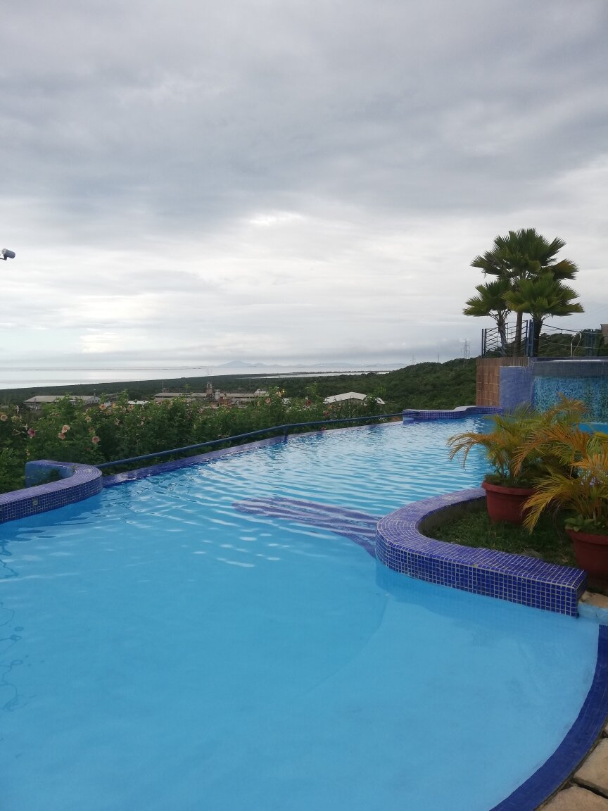 Hotel Eco Inn Las Iletas-泳池