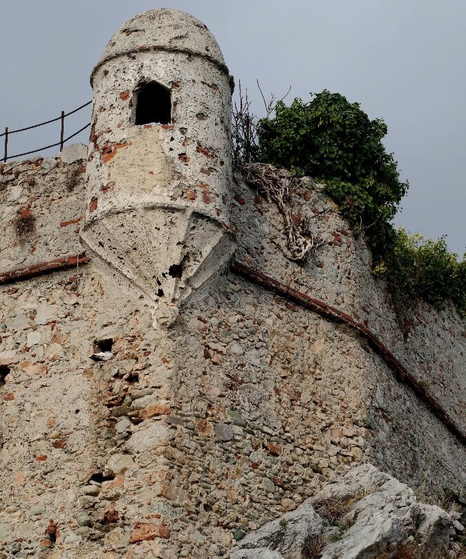 Il Castello-彼得拉－利古雷必去景点