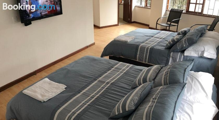 Casa Amarilla Hostel