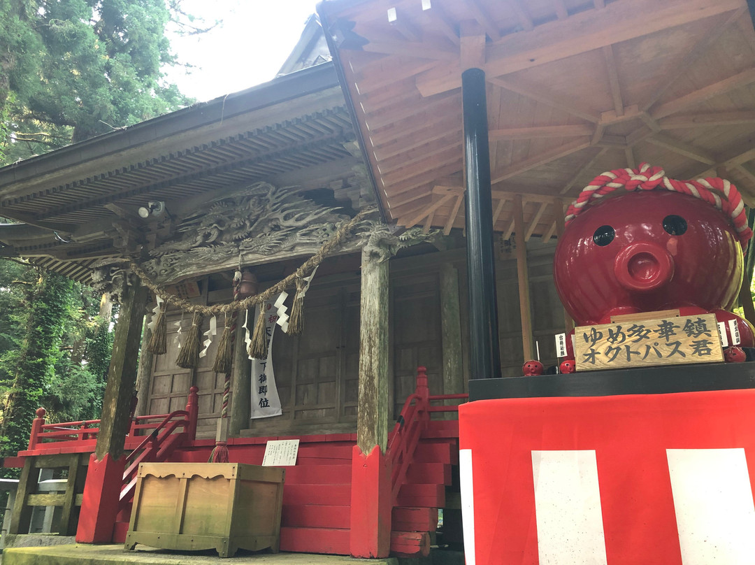 Iriyahachiman Shrine