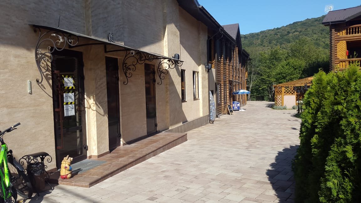 Hotel Dinastiya-餐饮
