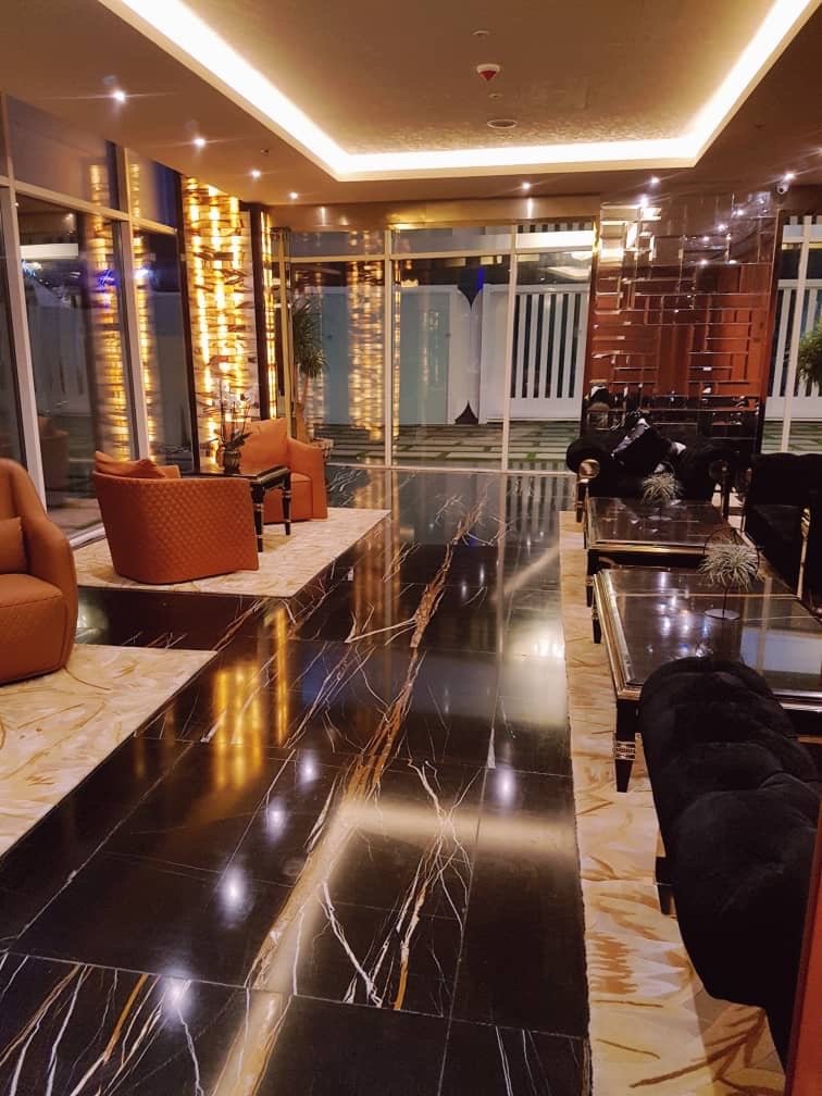 Number One Oxford Street Hotel & Suites-官方