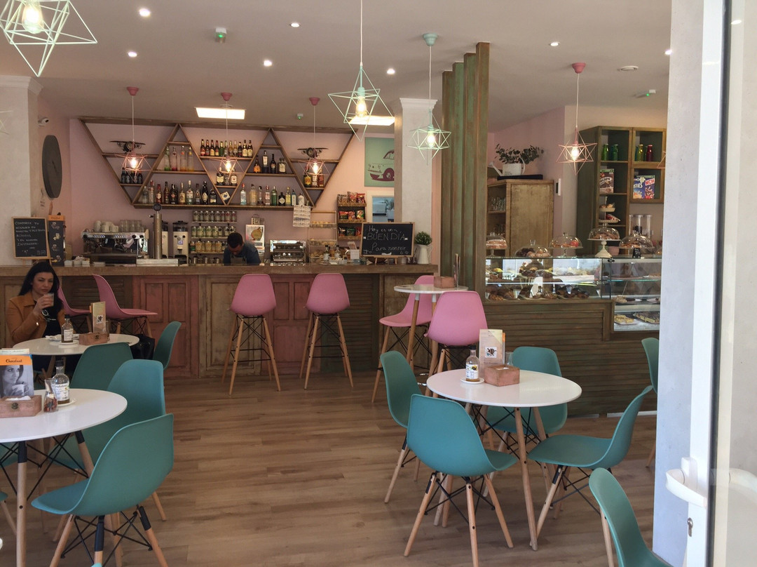 Candy's Café