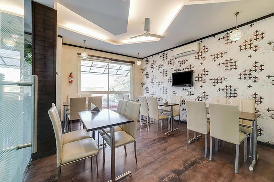 Windcross Hotel主图