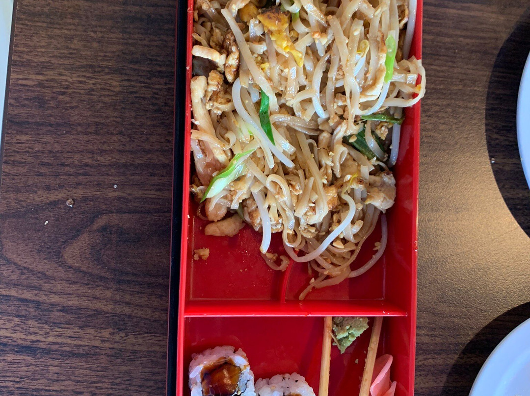 Asiana Thai and Sushi - Crestview Hills