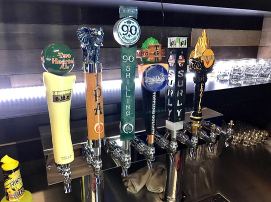 BackSpin Indoor Golf & Bar-Ankeny必去景点