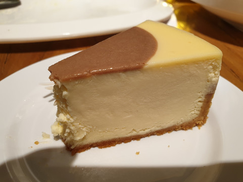 Cat & the Fiddle (Punggol East)主图