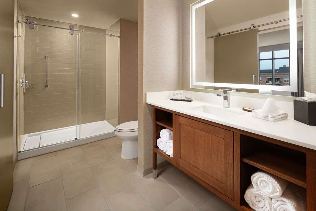 Embassy Suites by Hilton South Bend at Notre Dame主图