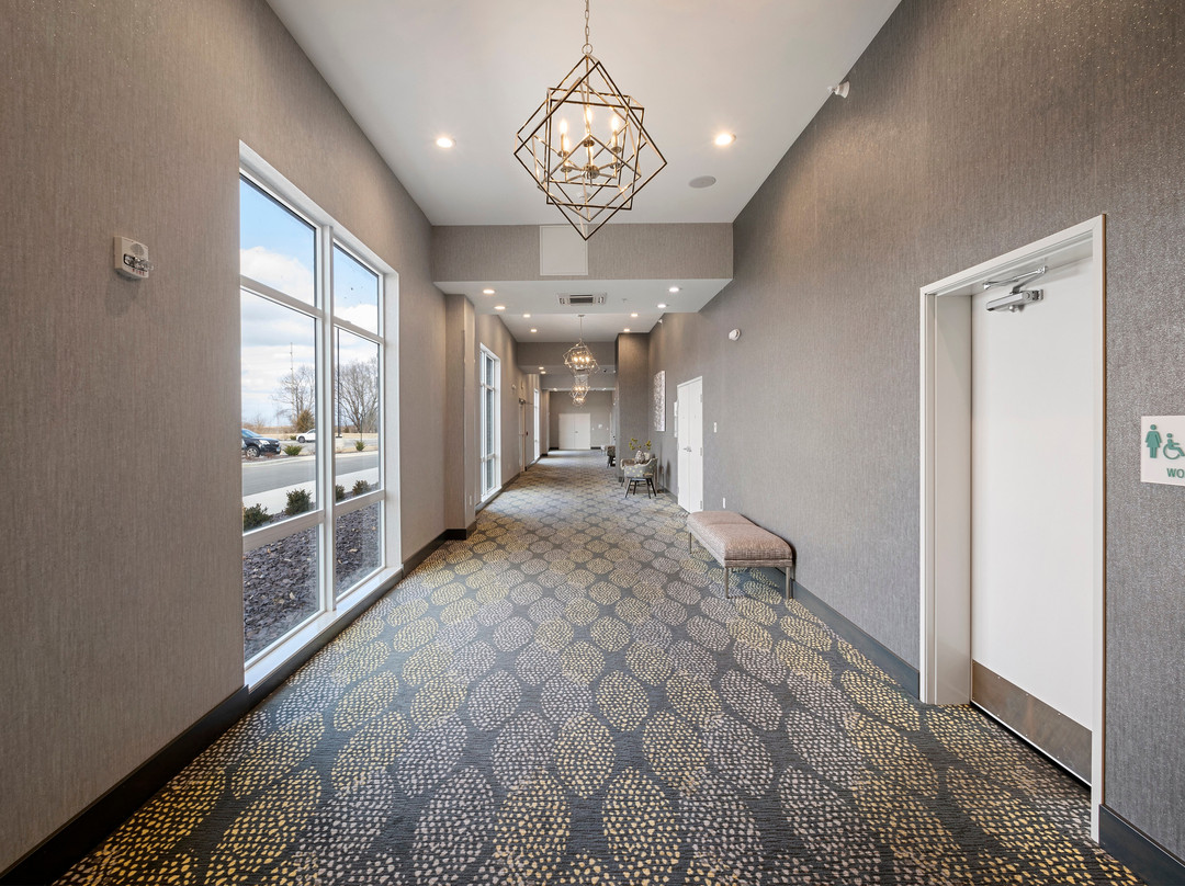 Holiday Inn & Suites Decatur-Forsyth By IHG主图