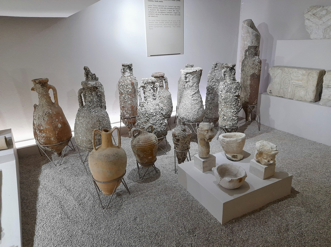 Durres Archaeological Museum-杜勒斯必去景点