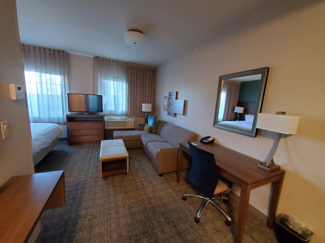 Staybridge Suites Gainesville I-75 by IHG主图