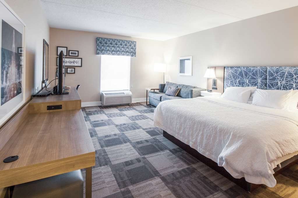 Hampton Inn & Suites Huntsville Hampton Cove-官方