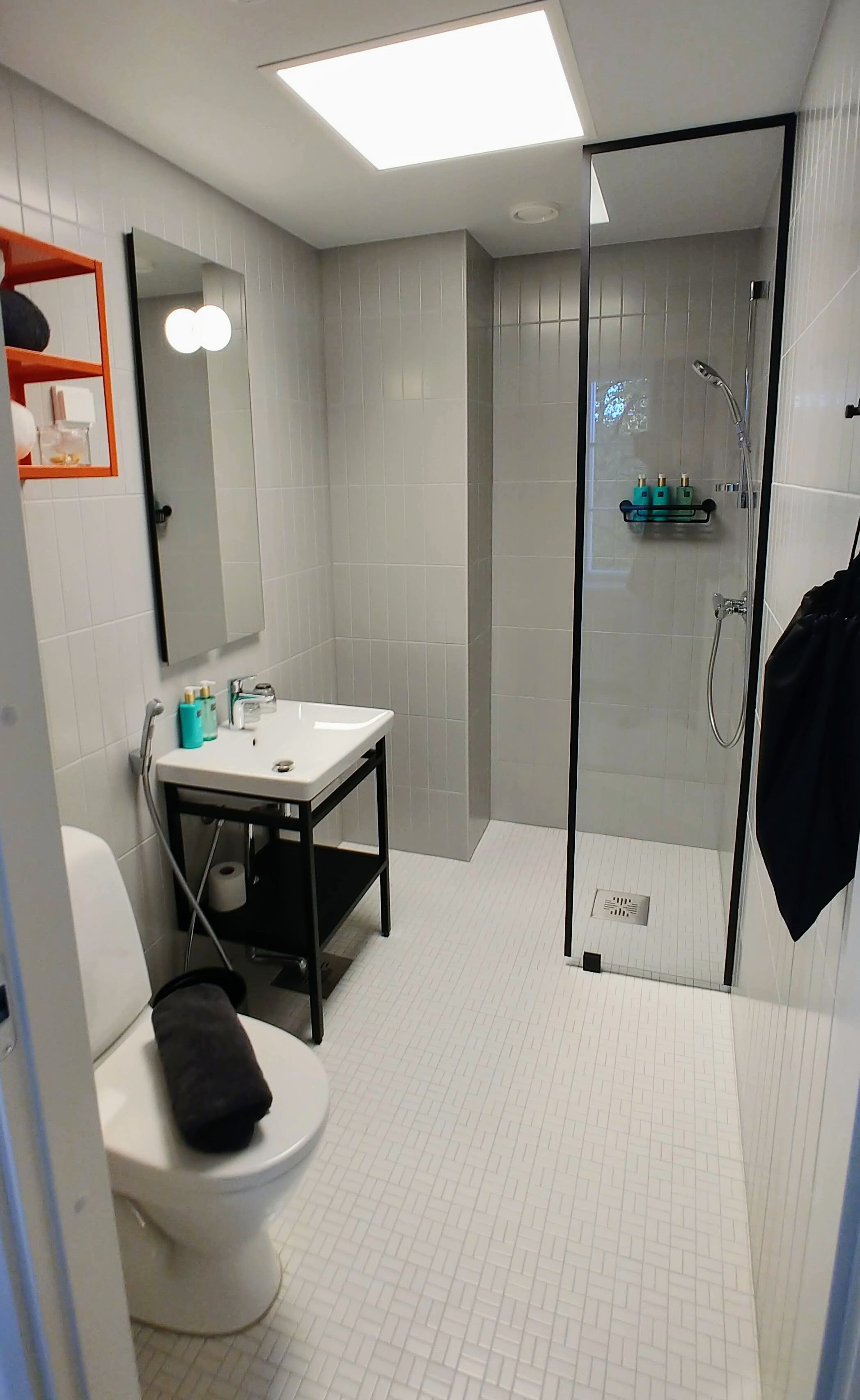 The Folks Hotel Konepaja-浴室