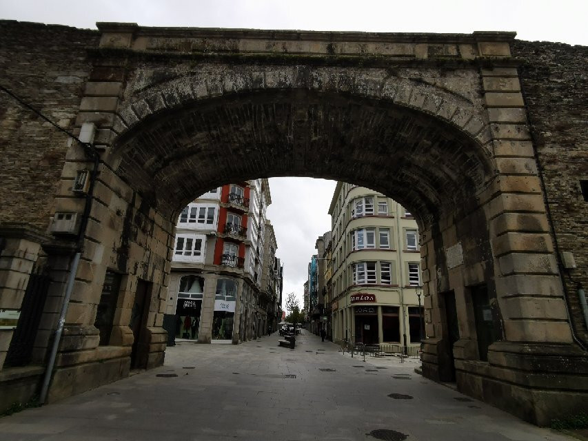 Puerta De Obispo Aguirre-卢戈省必去景点