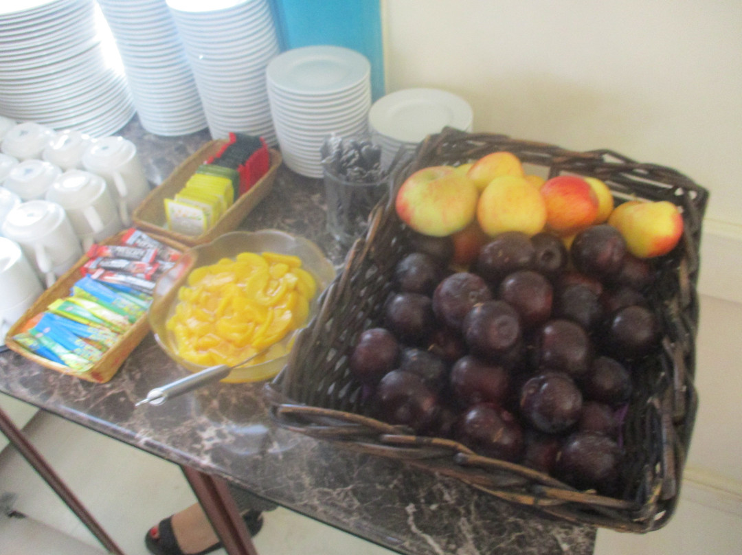 特鲁多斯居比利酒店主图