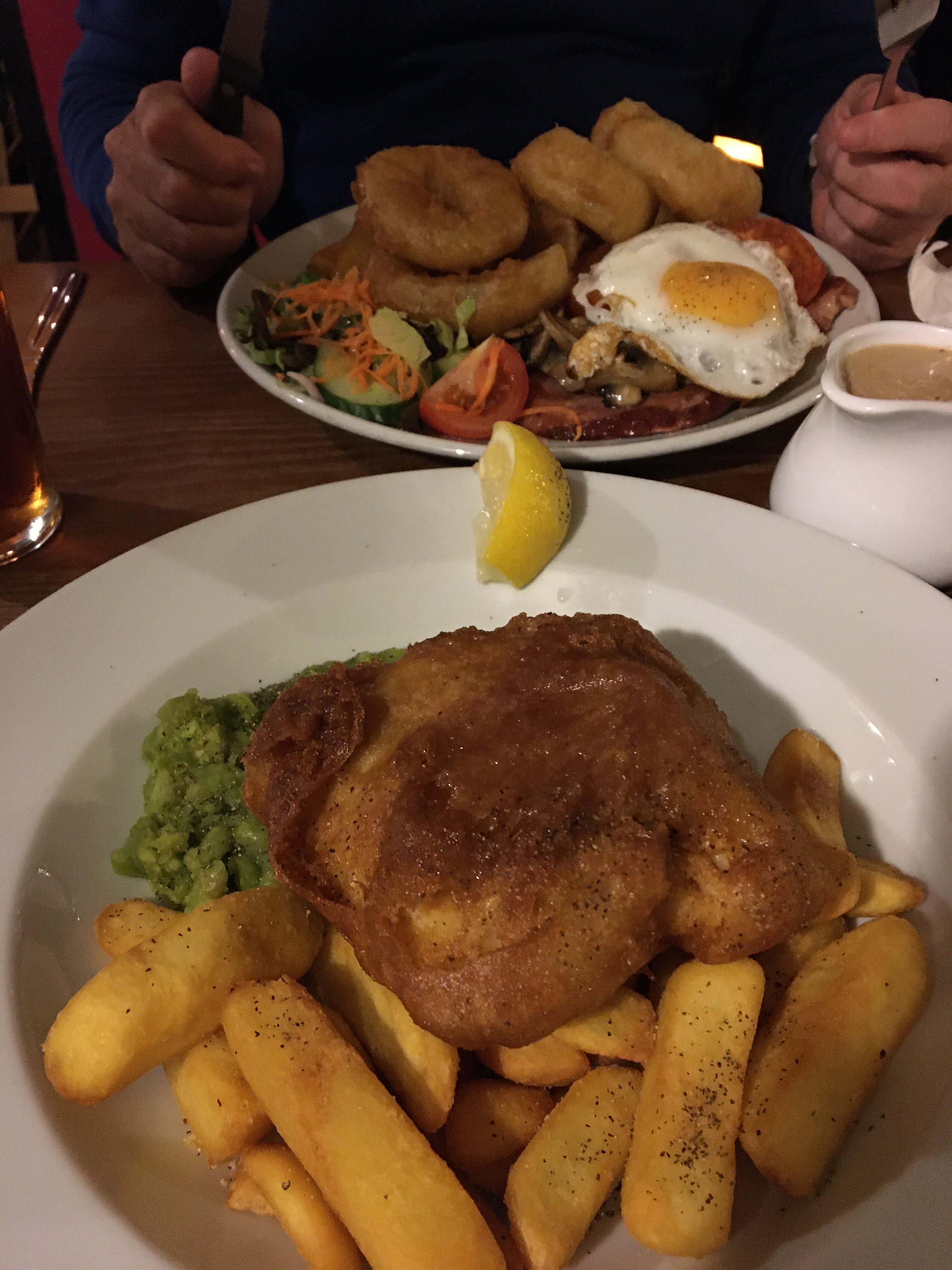 Four Horseshoes-餐饮
